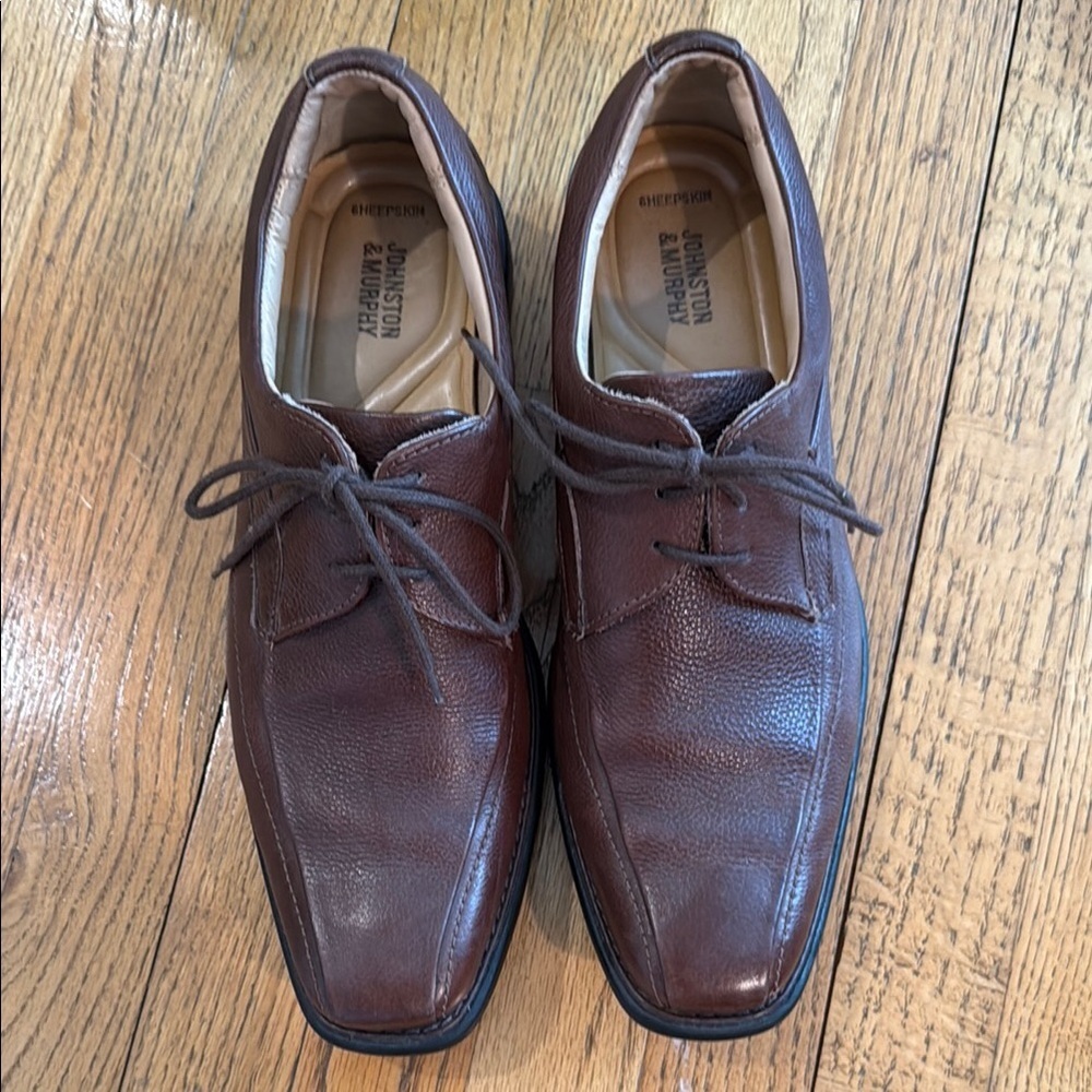 Johnston & Murphy Brown Leather Oxfords — Size 10 EUC